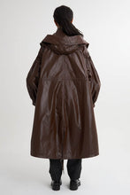 画像をギャラリービューアに読み込む, 2WAY Pin tuck Leather like Nylon Long Mods coat Brown