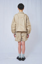 画像をギャラリービューアに読み込む, Wavy Frill Flight jacket 2colors