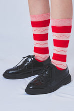 画像をギャラリービューアに読み込む, Tokone×MEGMIURA WARDROBE Wavy stripe socks White×Red