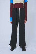 画像をギャラリービューアに読み込む, Tucked track Trousers 2colors