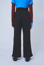 画像をギャラリービューアに読み込む, Tucked track Trousers 2colors