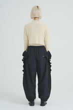 画像をギャラリービューアに読み込む, Frill Pants Black