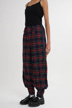 画像をギャラリービューアに読み込む, Scratch Tartan Check Bontan Pants Navy check