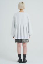 画像をギャラリービューアに読み込む, Tucked Sweatshirt Light Gray