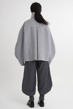 画像をギャラリービューアに読み込む, Stand Collar Rever Coat  2Colors
