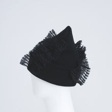 画像をギャラリービューアに読み込む, Pin tuck Beanie
