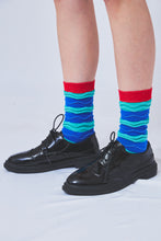画像をギャラリービューアに読み込む, Tokone×MEGMIURA WARDROBE Wavy stripe socks David Blue
