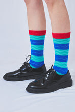 画像をギャラリービューアに読み込む, Tokone×MEGMIURA WARDROBE Wavy stripe socks David Blue
