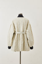 画像をギャラリービューアに読み込む, Reversible Quilted Ma-01 Ecru×Black
