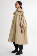 画像をギャラリービューアに読み込む, 2WAY Pin tuck Leather like Nylon Long Mods coat　3Colors
