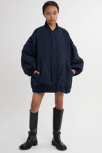 画像をギャラリービューアに読み込む, Reversible MA-01 Navy
