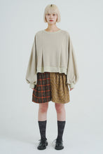 画像をギャラリービューアに読み込む, Tucked Sweatshirt Beige

