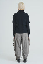 画像をギャラリービューアに読み込む, Frill  Pants Gray

