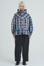 画像をギャラリービューアに読み込む, Perforated Check Anorak Blue Check
