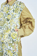 画像をギャラリービューアに読み込む, ! Pre-Order !　Paneled Frill Flight Jacket  Flower
