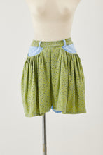 画像をギャラリービューアに読み込む, !Pre-Order! Flower embroidered tuck short pants:Leaf Green
