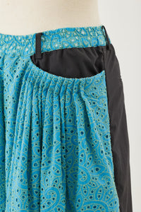 !Pre-Order! Flower embroidered tuck short pants:Emerald