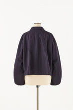 画像をギャラリービューアに読み込む, Linen Navy Short Coach Jacket
