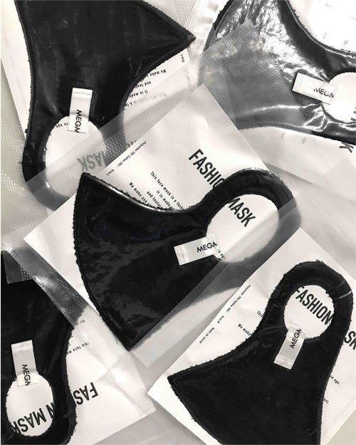 FASHION MASK BLACK - MEGMIURA