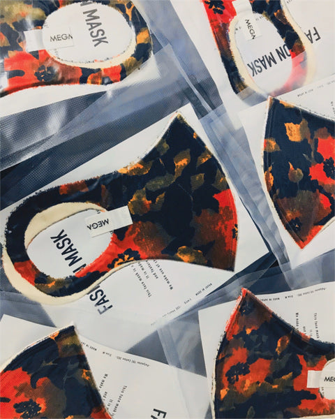 FASHION MASK RED SAZANKA - MEGMIURA